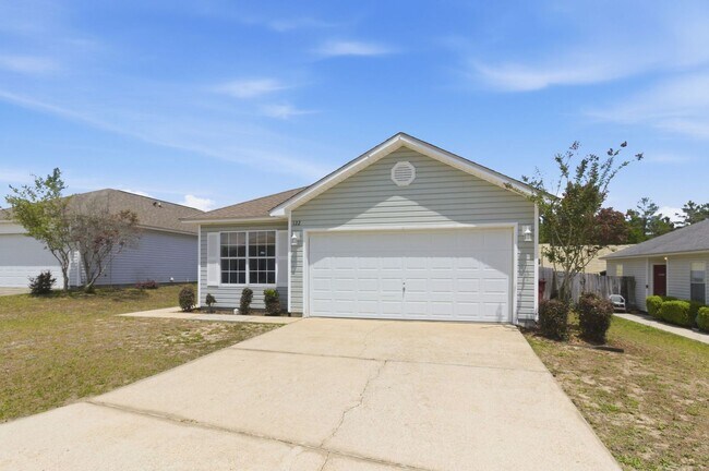 Building Photo - 3 Bedroom in Crestview!!