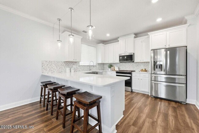 Building Photo - 251 Rambling Brk Trl