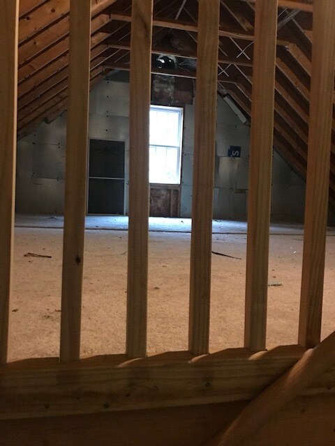 Building Photo - 157 Chase Rd
