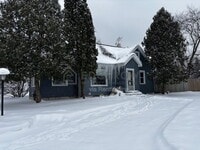 Building Photo - 5053 Grand River Dr NE