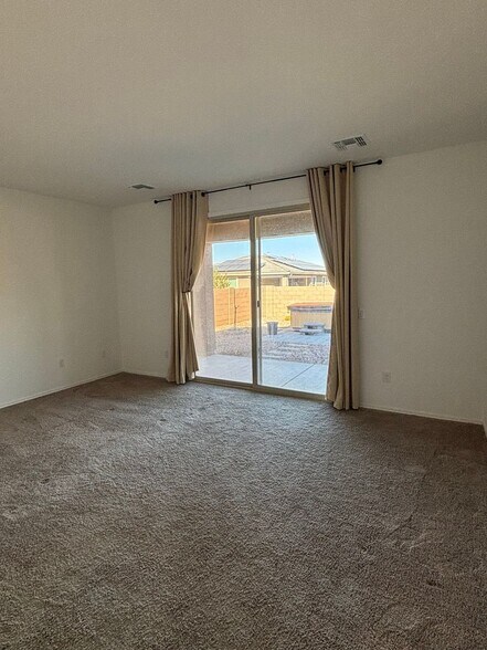 Building Photo - 21334 E Treasure Rd