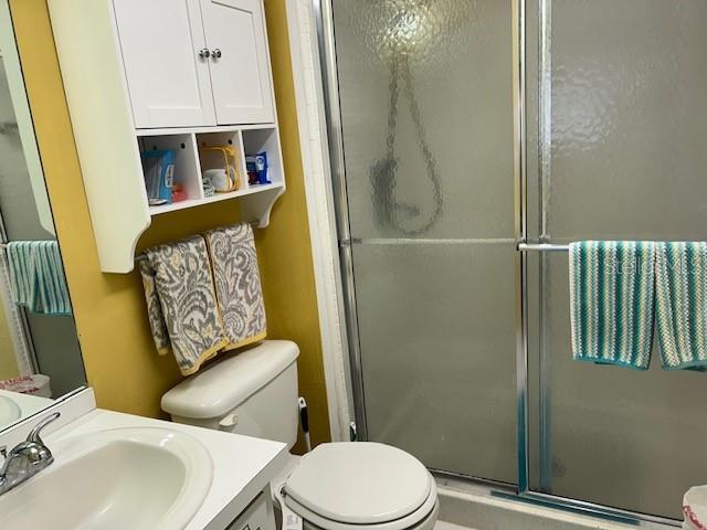 Building Photo - 1845 S Highland Ave