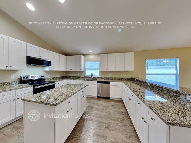 Building Photo - 116 Dakota Ave