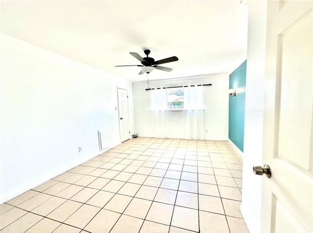 Building Photo - 9007 Arbor Wood Dr
