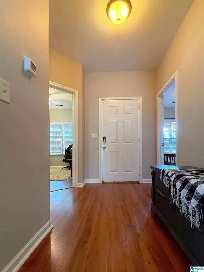 Building Photo - 991 Meriweather Dr