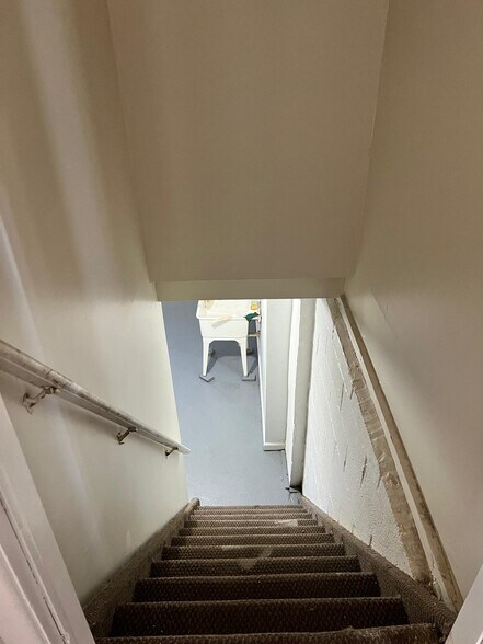 Building Photo - 126 Orange St