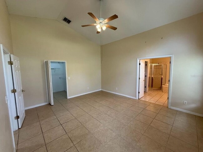 Building Photo - 6226 Bobby Jones Ct