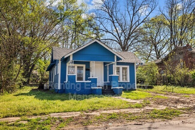 Building Photo - 1209 19th Pl SW