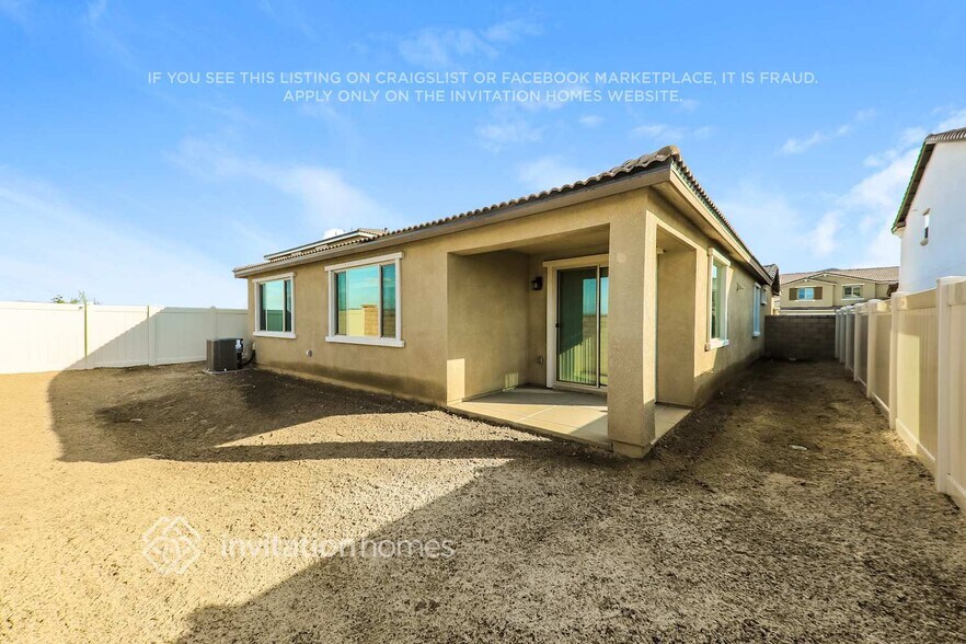 Building Photo - 25208 Zircon Rd