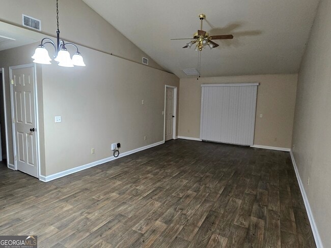 Building Photo - 405 S Ashley St