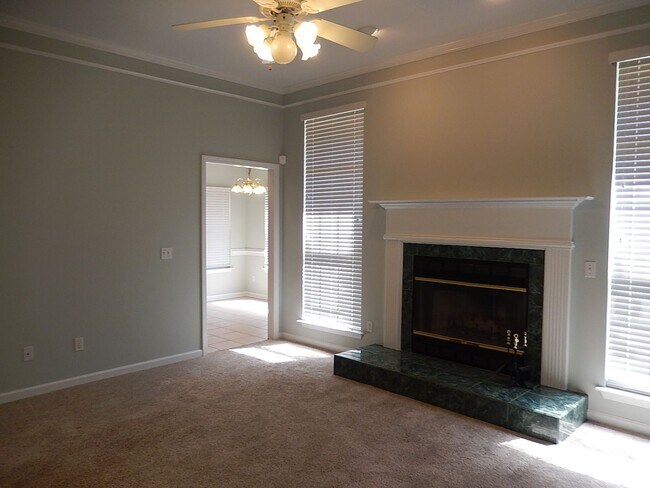 Building Photo - LOVELY 4/2.5 in Buck Lake Area on 1 Acre w/ 2 Car Garage, Washer/Dryer, Lawn Maint, & 2228 sq ft!...