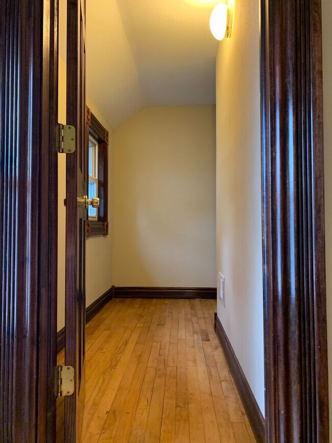 Building Photo - 2261 S Mound