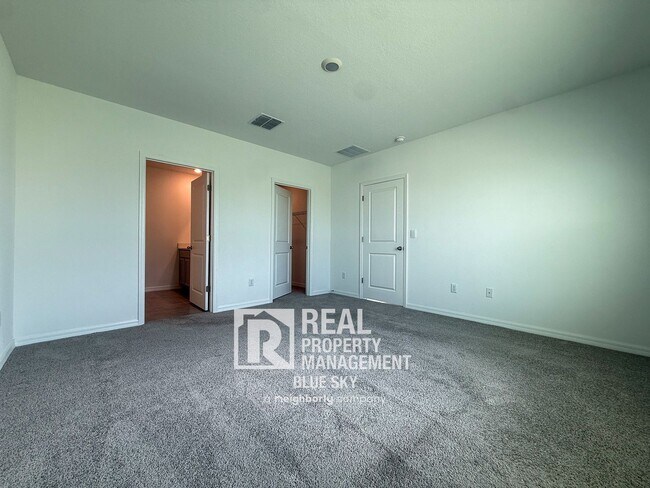 Building Photo - 33290 Darley Dl Trl
