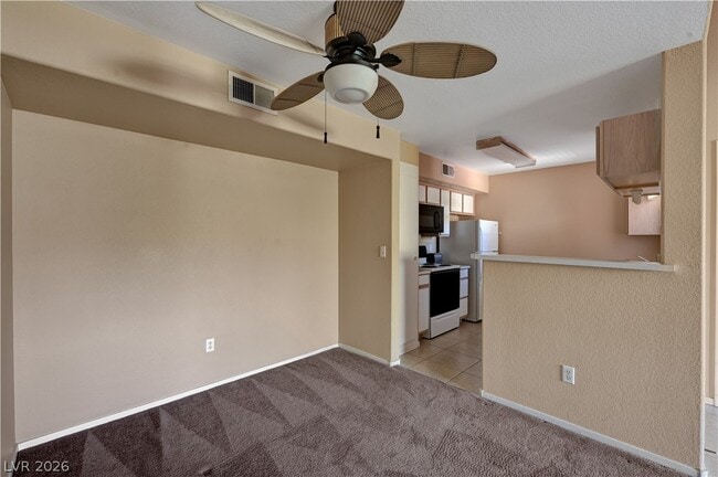 Building Photo - 2300 E Silverado Ranch Blvd