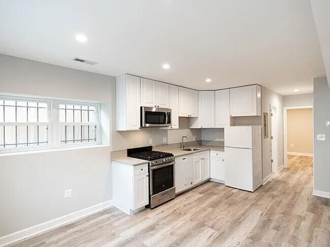 Building Photo - 111 Rhode Island Ave NW