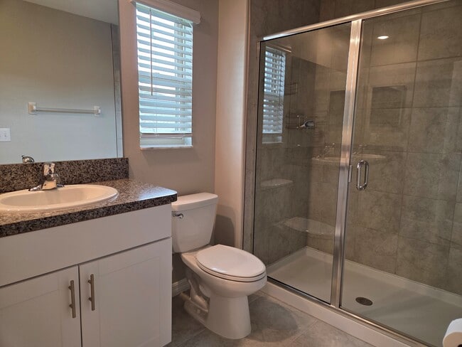 Building Photo - 9705 Pembrooke Pines Dr