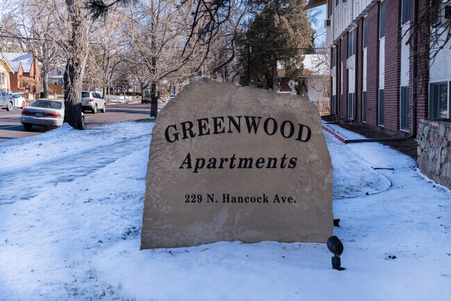 Welcome Home! - 229 N Hancock Ave