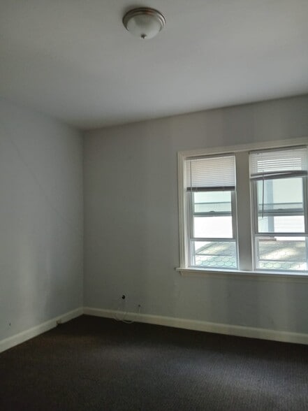 Building Photo - 2457 N 1st St