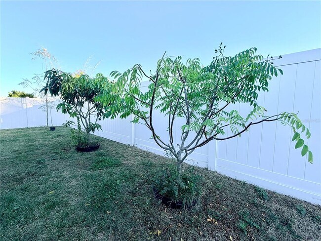 Building Photo - 30750 Temple Stand Ave