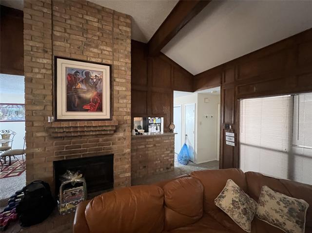 Building Photo - 404 Lincoln Dr
