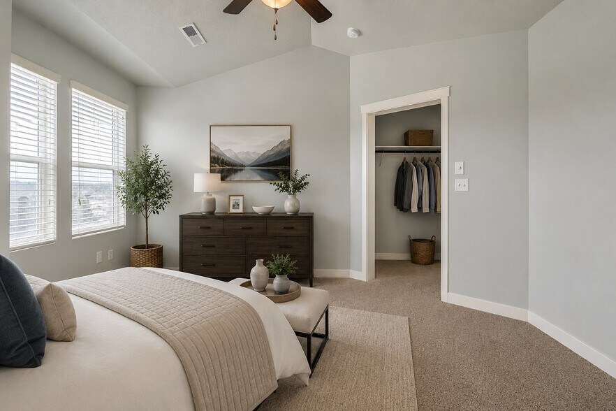 Building Photo - 7588 San Savino Way