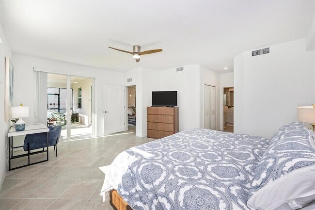 Building Photo - 17700 Boracay Ct