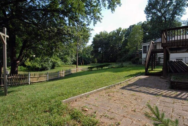 Building Photo - Maryland Heights Area