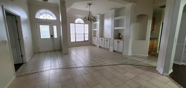 Building Photo - 1 Roseberry Ct