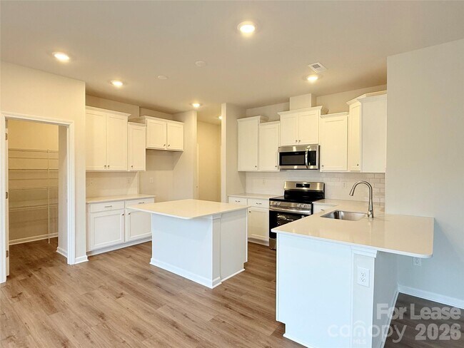 Building Photo - 4345 Shimmering Stone Wy