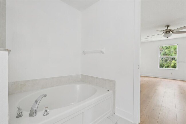 Building Photo - 9225 Stone River Pl