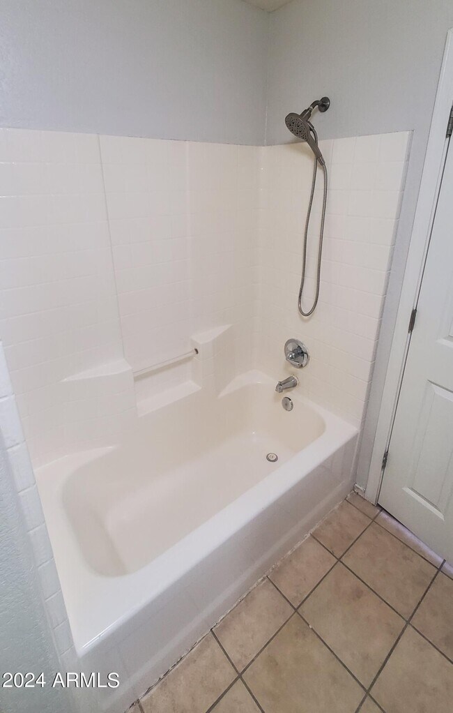 Building Photo - 7801 N 44th Dr