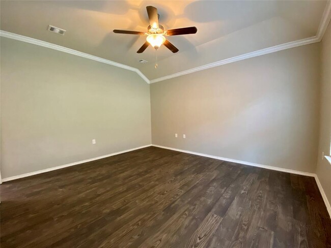 Building Photo - 5524 Kleberg Trail