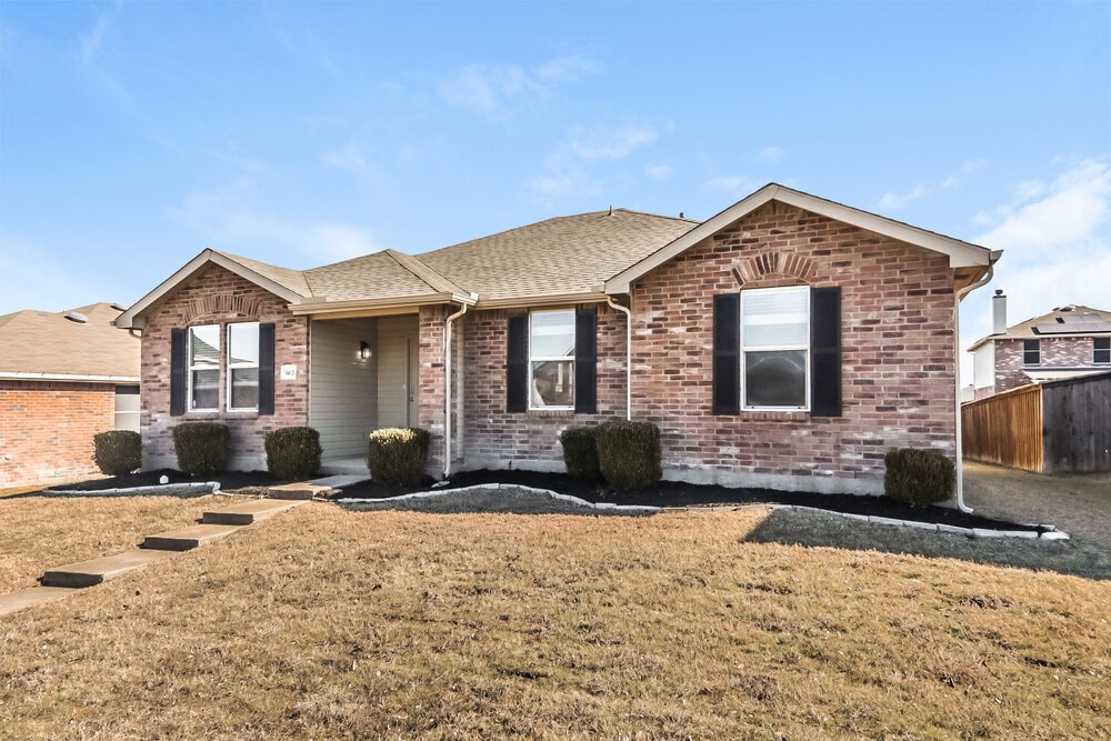 Building Photo - 1412 Laurel Ln