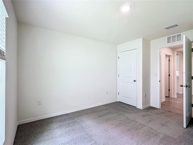 Building Photo - 8561 SW 46th Ave