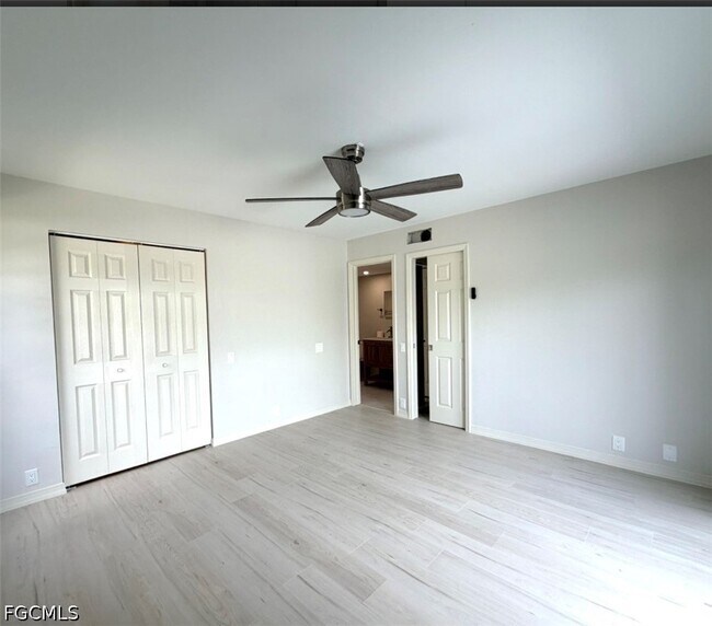 Building Photo - 13121 Whitehaven Ln