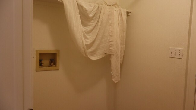 Building Photo - In ground Pool