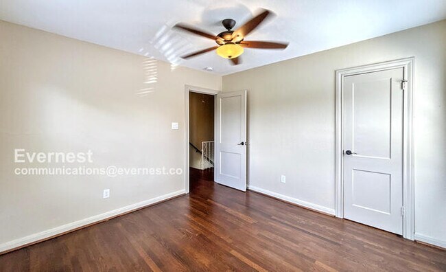 Building Photo - 3340 Blodgett St