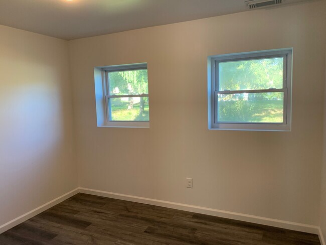 2nd Bedroom - 36 W Lancaster Ave