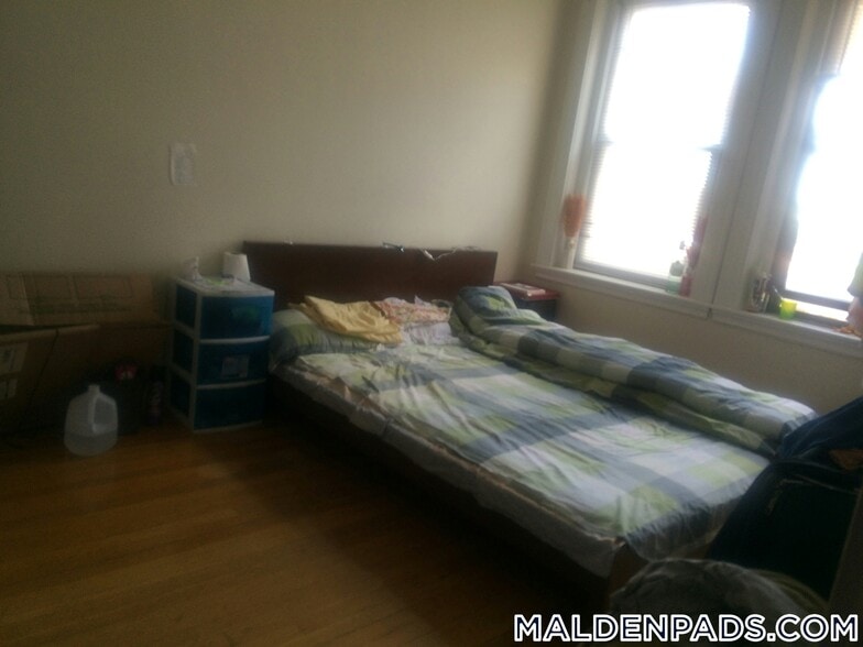 Building Photo - 17-19 Washington St.