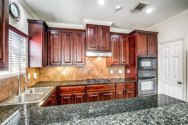 Building Photo - 5935 Turtle Beach Ln