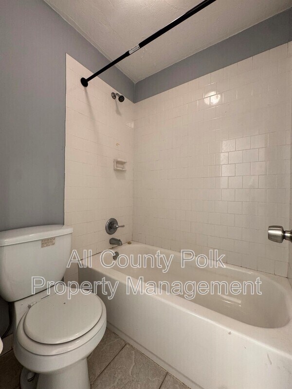 Building Photo - 1836 N Crystal Lake Dr
