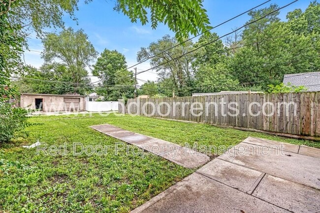 Building Photo - 972 Edgemont Ave
