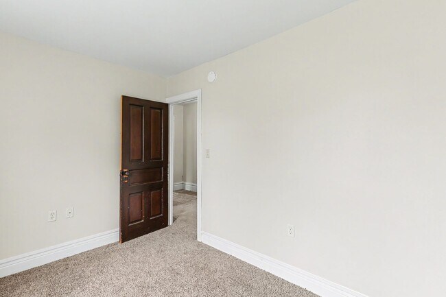 Building Photo - 145 15th St