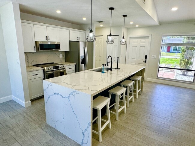 Building Photo - 1523 Gallinule Dr