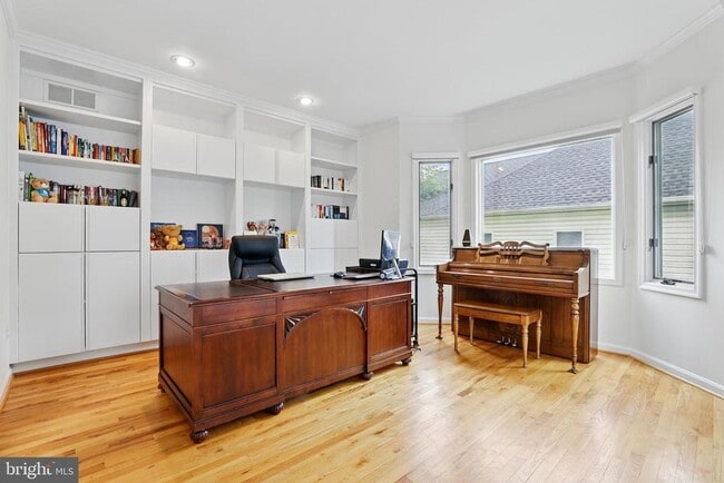 Building Photo - 2868 Pebble Beach Dr