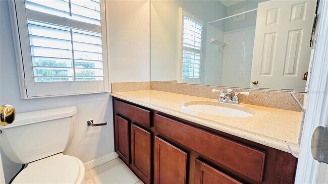 Building Photo - 622 Wisteria Ln