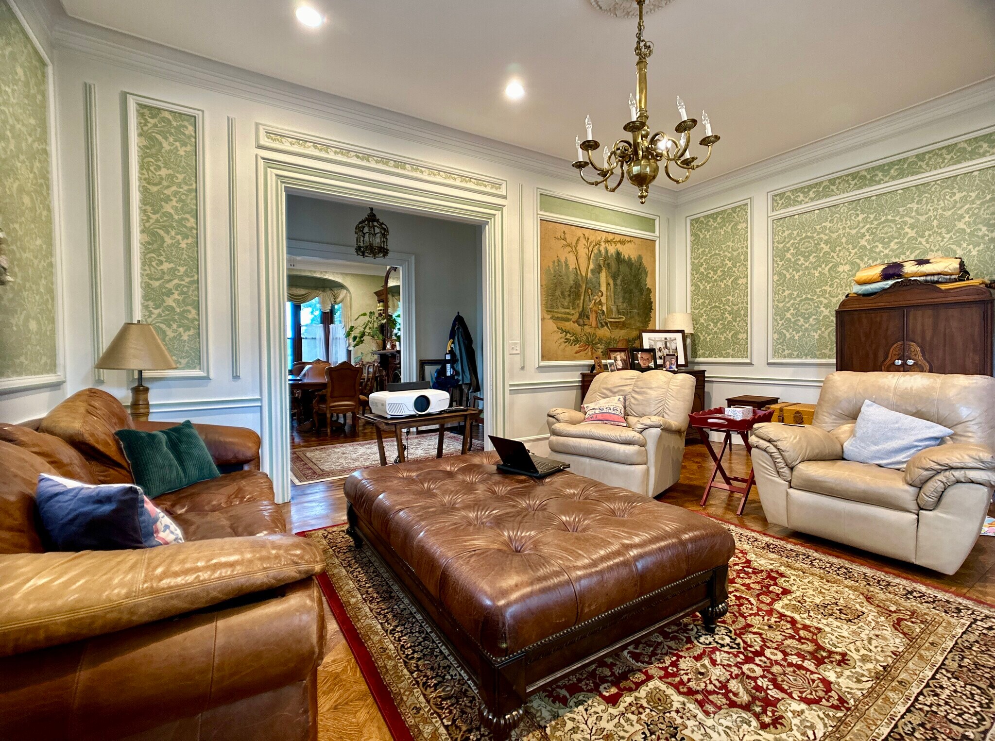 Building Photo - 61 Pond St