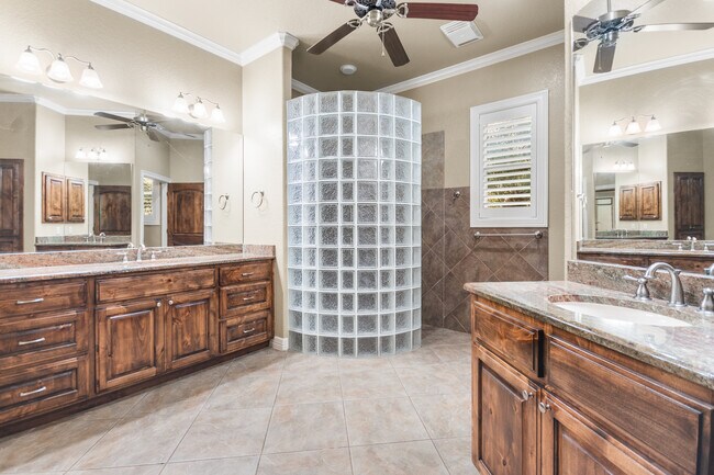 Building Photo - 25815 Ralph Fair Rd