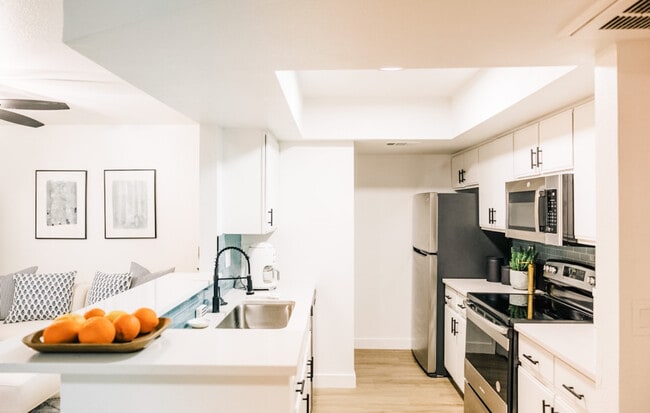 Building Photo - Haven Rio