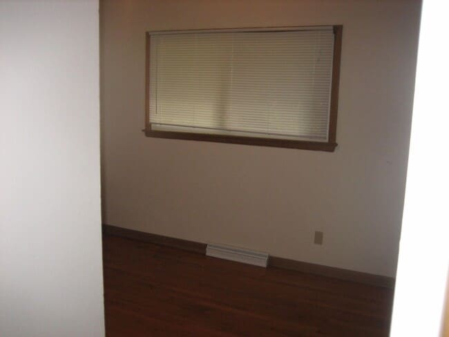 Building Photo - 5208 Camden Rd